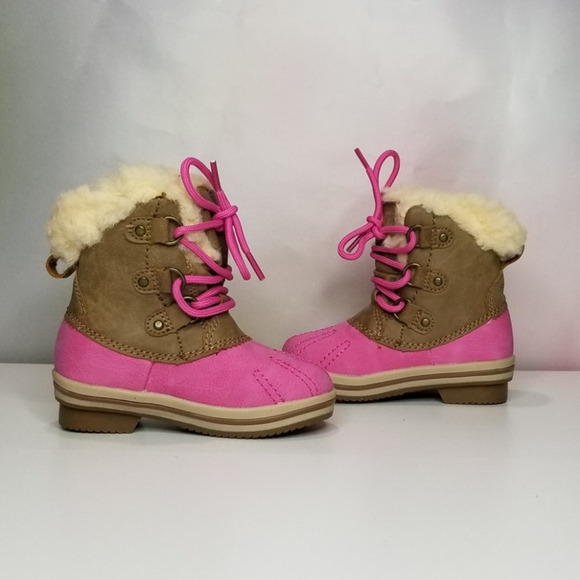 Bearpaw Toddler Everly Faux fur Lined Cold Weather Boots Size 7T  Pink NEW - Picture 4 of 9